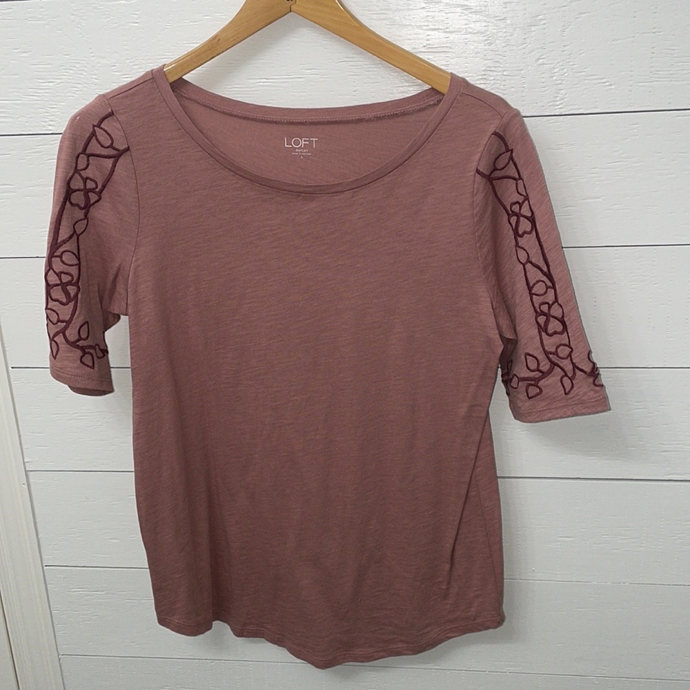Loft pink top embroidered flowers